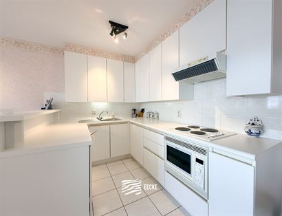 Panorama D1 F0202 - Appartement ensoleillé de deux chambres à coucher - Situé au deuxième étage, donnant sur Elisalaan - Hall d'entrée avec toil...