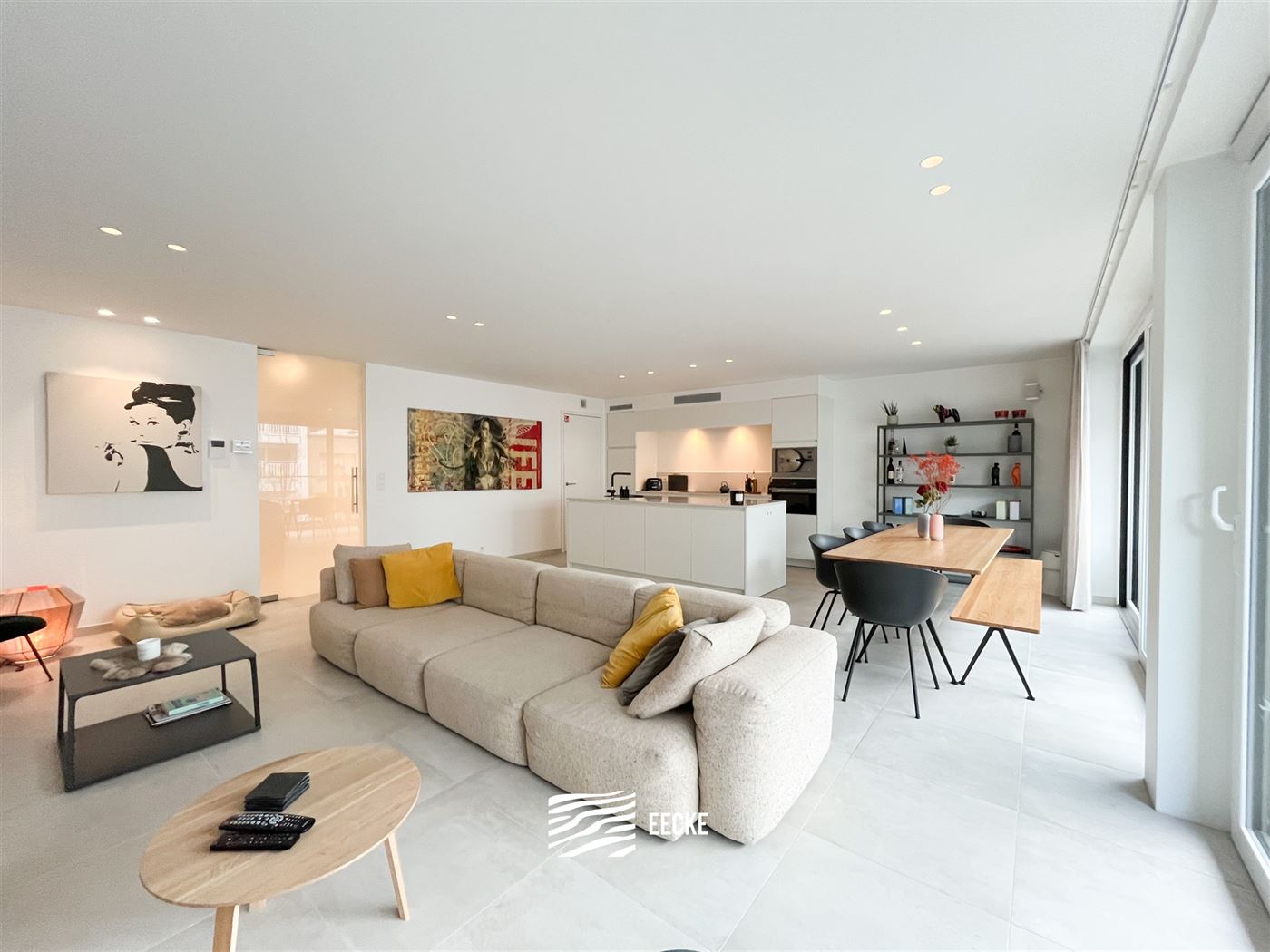 Lectus VI 0101 - Uitzonderlijk ruim appartement met twee slaapkamers en slaaphoek - Gelegen op de eerste verdieping van Residentie Lectus VI - Inkomha...