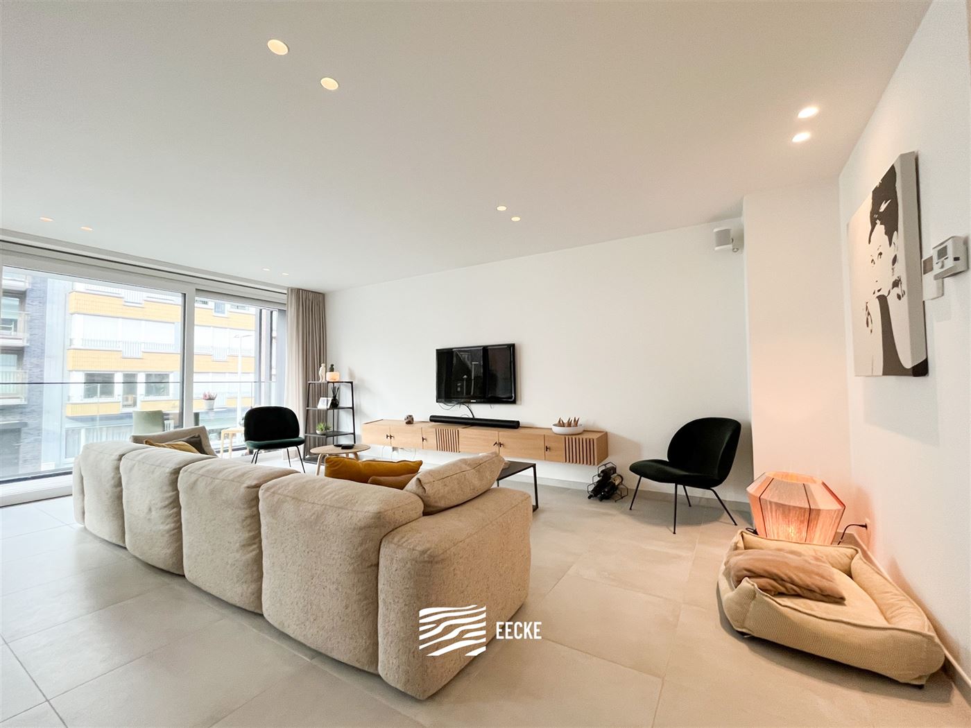 Lectus VI 0101 - Uitzonderlijk ruim appartement met twee slaapkamers en slaaphoek - Gelegen op de eerste verdieping van Residentie Lectus VI - Inkomha...