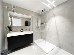 Lectus VI 0101 - Uitzonderlijk ruim appartement met twee slaapkamers en slaaphoek - Gelegen op de eerste verdieping van Residentie Lectus VI - Inkomha...