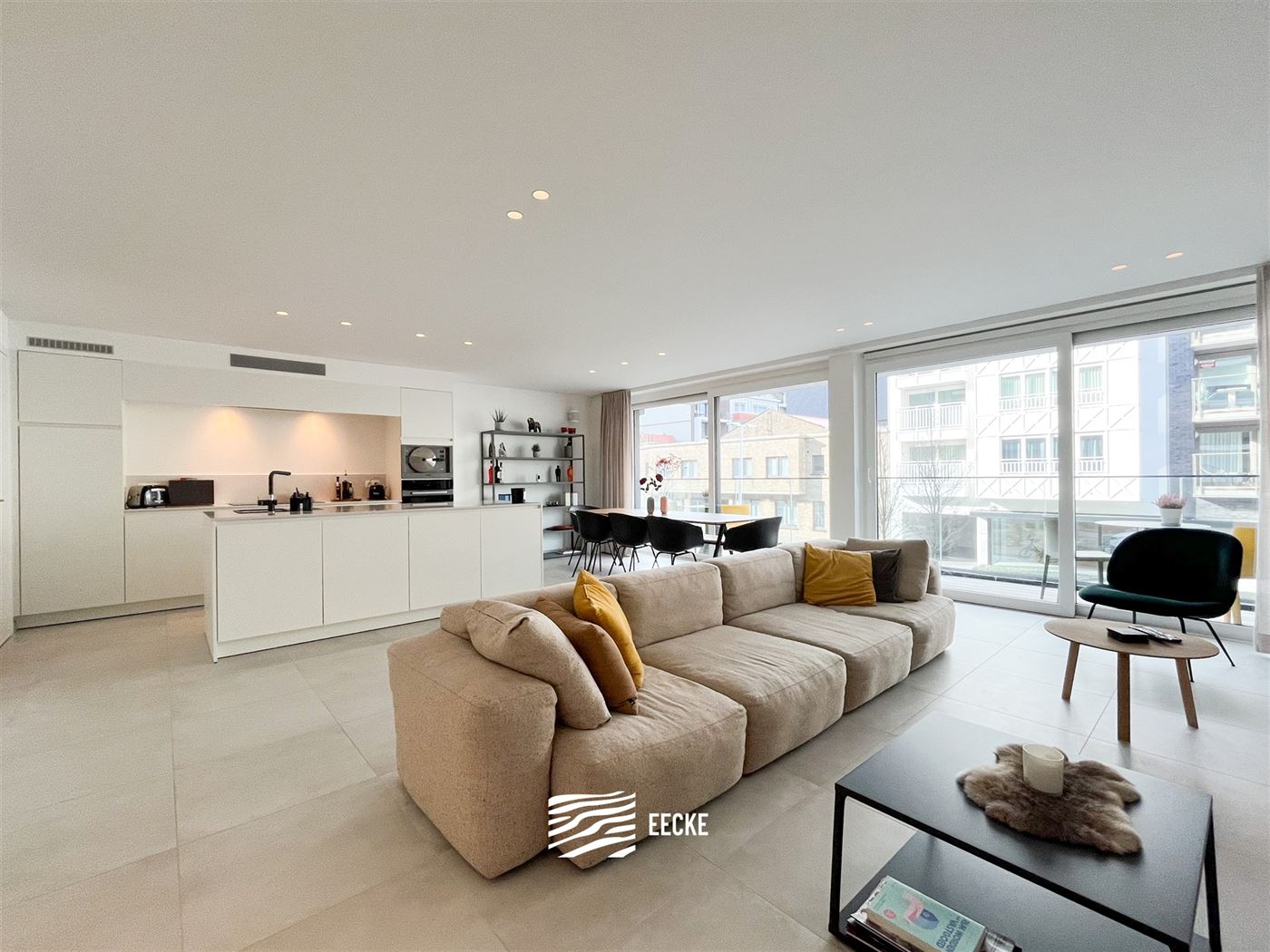 Lectus VI 0101 - Uitzonderlijk ruim appartement met twee slaapkamers en slaaphoek - Gelegen op de eerste verdieping van Residentie Lectus VI - Inkomha...