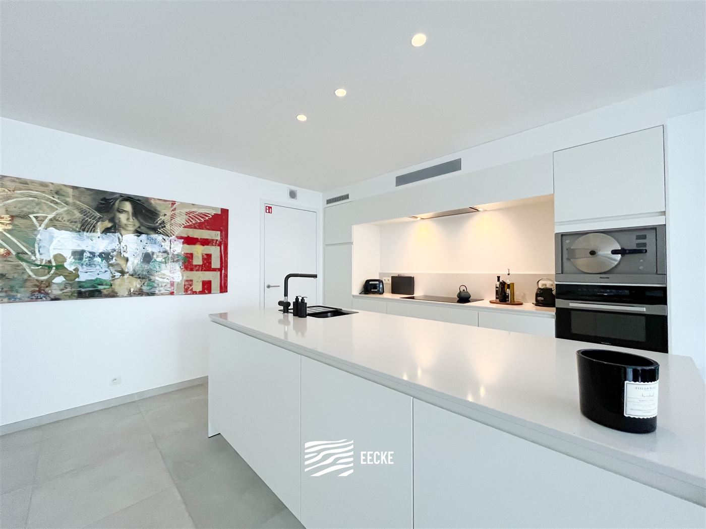 Lectus VI 0101 - Uitzonderlijk ruim appartement met twee slaapkamers en slaaphoek - Gelegen op de eerste verdieping van Residentie Lectus VI - Inkomha...