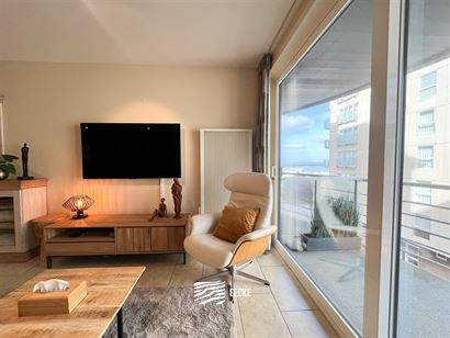 Res. Mary Luz 0302 - Appartement spacieux clé en main avec deux chambres à coucher et coin nuit - Vue latérale sur la mer depuis le troisième éta...