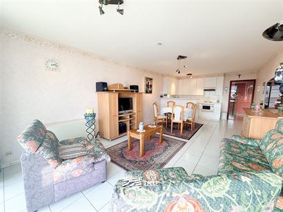 Panorama D1 F0202 - Appartement ensoleillé de deux chambres à coucher - Situé au deuxième étage, donnant sur Elisalaan - Hall d'entrée avec toil...
