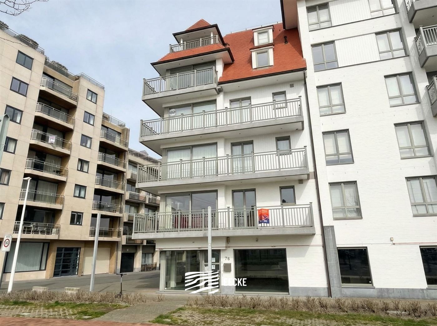 Res. Noorderbries 0103 - Gezellig hoekappartement met veel lichtinval - Zonnig gelegen op de eerste verdieping - Inkom met gastentoilet - Leefruimte m...