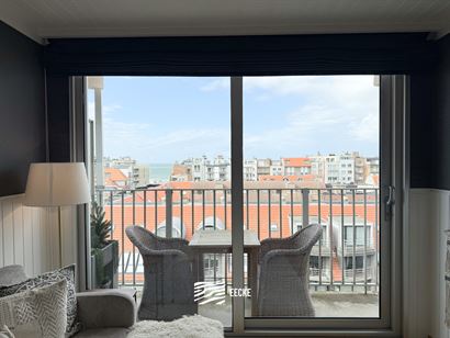 Res. Sanhootf A 0907 - Appartement confortable et prêt à l'emploi avec chambre et coin nuit - Situé au 9ème étage dans la Franslaan - Hall d'entr...