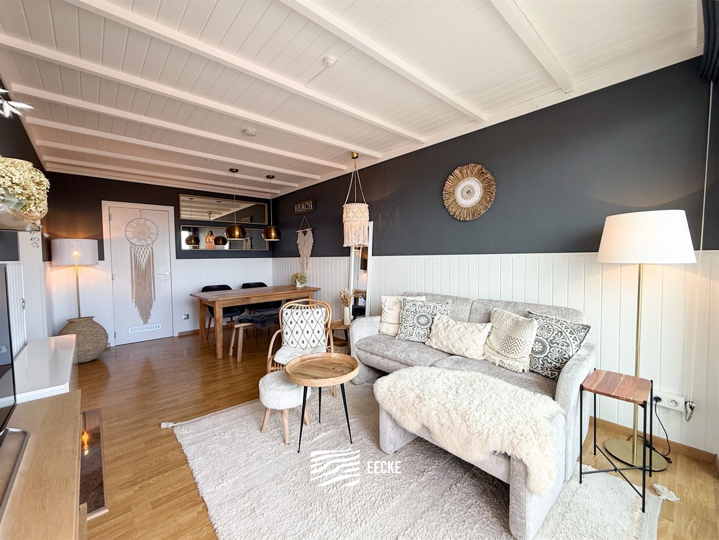 Res. Sanhootf A 0907 - Gezellig instapklaar appartement met slaapkamer en slaaphoek - Gelegen op de 9de verdieping in de Franslaan - Inkom met vestiai...