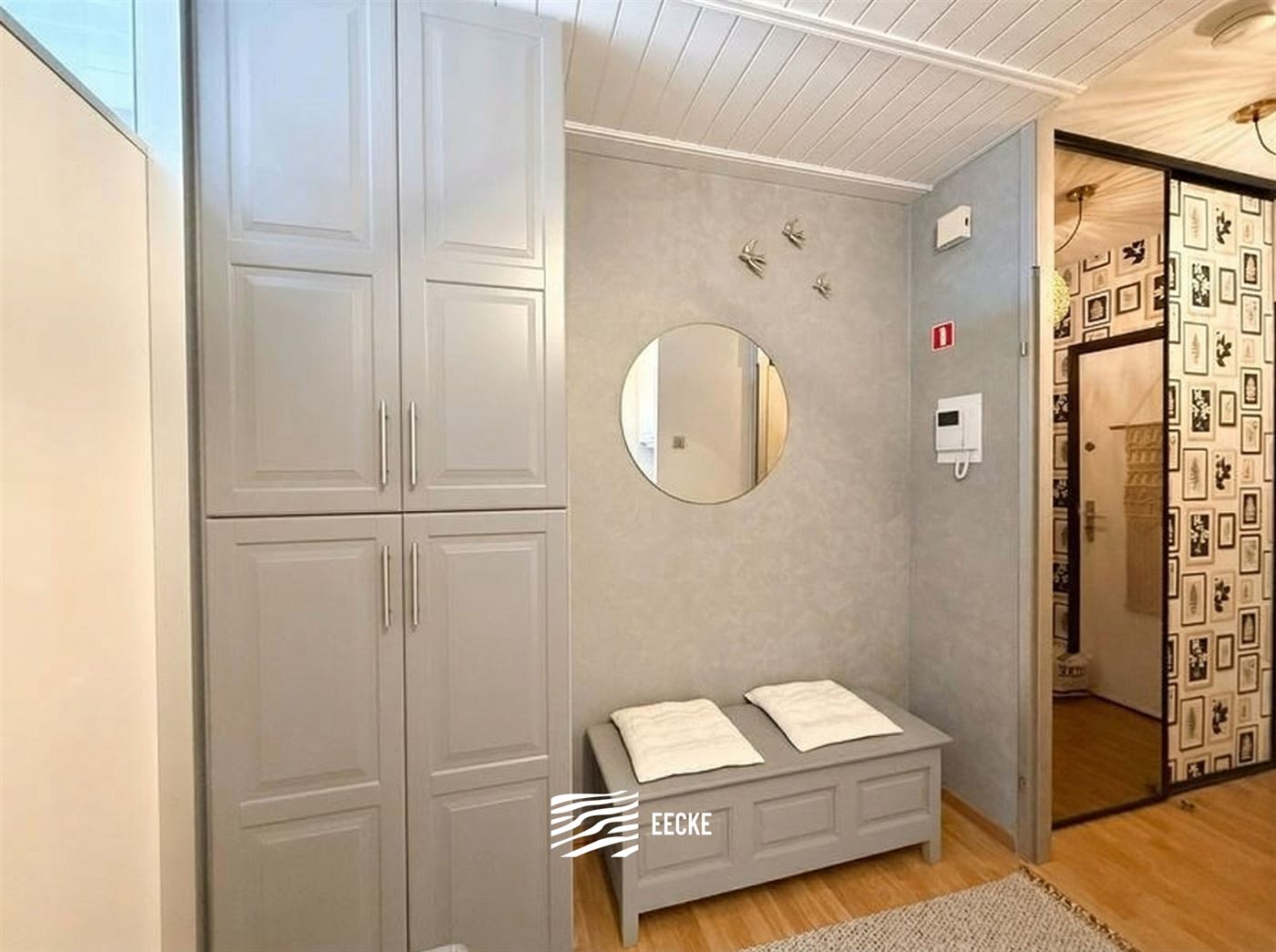 Res. Sanhootf A 0907 - Gezellig instapklaar appartement met slaapkamer en slaaphoek - Gelegen op de 9de verdieping in de Franslaan - Inkom met vestiai...