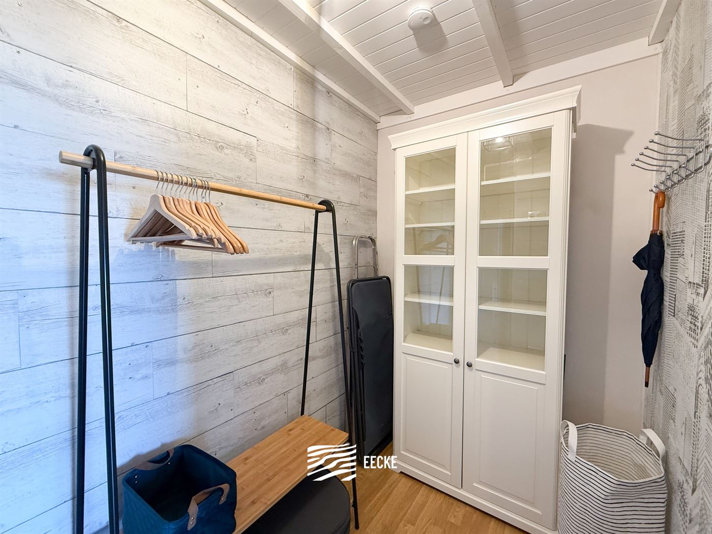 Res. Sanhootf A 0907 - Gezellig instapklaar appartement met slaapkamer en slaaphoek - Gelegen op de 9de verdieping in de Franslaan - Inkom met vestiai...