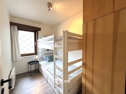 De Warande V 0405 - Twee slaapkamer appartement in de zijstraat van de winkelstraat - Recent gerenoveerd - Inkom met gastentoilet - Ruime leefruimte -...