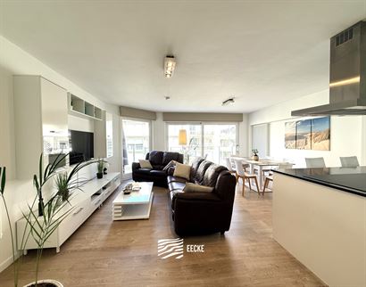 Res. Nieuwbries 0301 - Instapklaar gezellig appartement met twee slaapkamers - Centraal gelegen in de winkelstraat op de derde verdieping - Inkom - Ga...