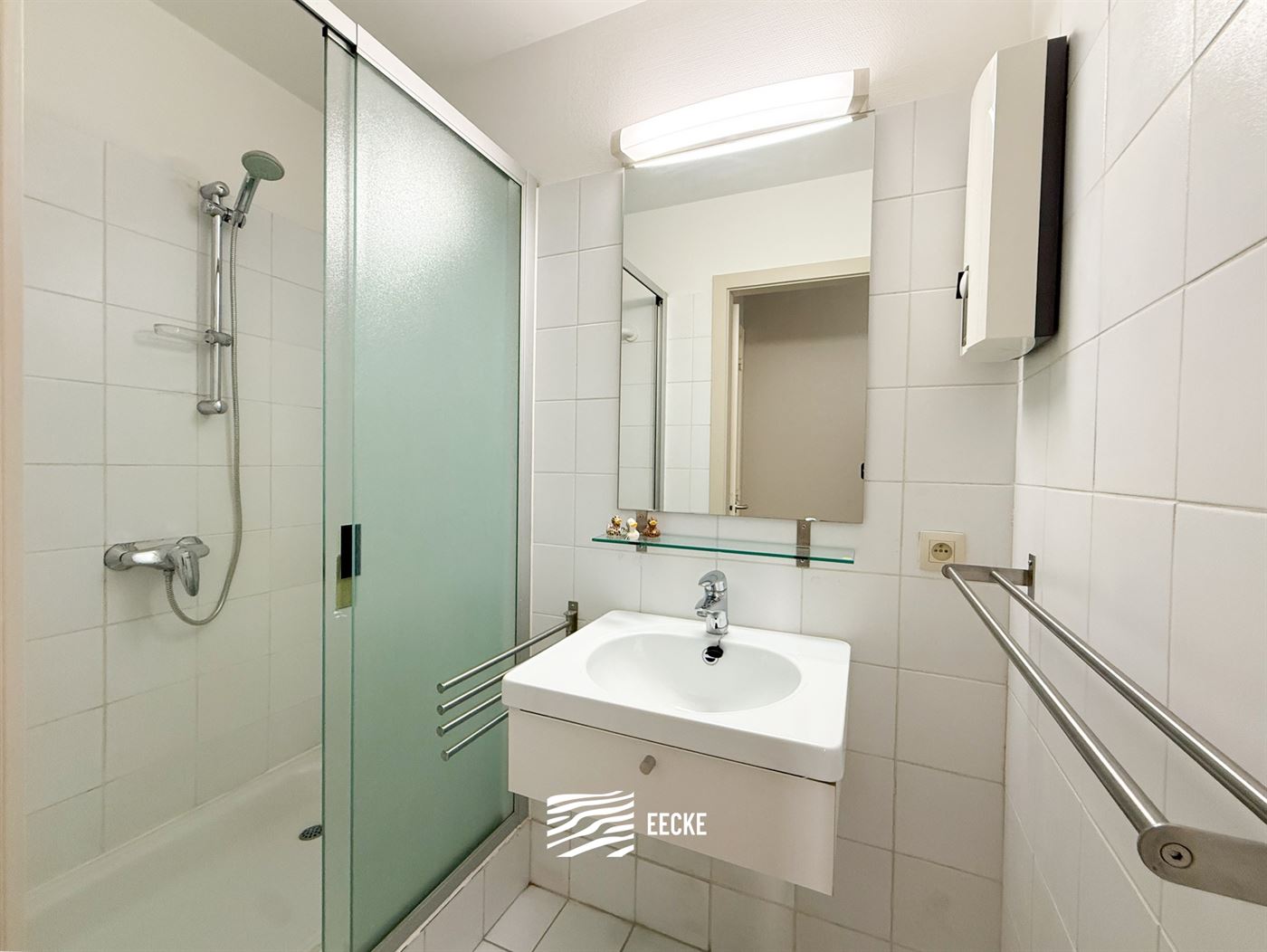 Res. De Drie Zeesteden 138-0201 - Appartement de trois chambres à coucher prêt à l'emploi - Situé au deuxième étage dans un endroit central de l...
