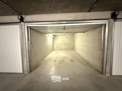 Casino garagecomplex G85 - Afgesloten garagebox op niveau -2 - Voetgangerstoegang op de Zeedijk (ter hoogte van de Lefebvrestraat) - Inrit via de Albe...