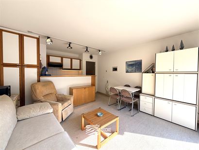 De Drie Zeesteden 138-0202 - Studio in het hart van de winkelstraat - Gelegen op de tweede verdieping - Inkom met slaaphoek (stapelbed) - Badkamer met...
