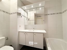 Res. Casino C 0801 - Appartement confortable avec deux chambres à coucher - Vue frontale sur la mer depuis le huitième étage - Entrée avec toilett...
