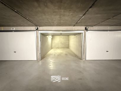 Casino garagecomplex G85 - Afgesloten garagebox op niveau -2 - Voetgangerstoegang op de Zeedijk (ter hoogte van de Lefebvrestraat) - Inrit via de Albe...