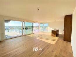 TE HUUR OP JAARBASIS - Ongemeubeld appartement in nieuwe residentie - Grote terrassen rondom rond - Appartement is volledig geschilderd en instapklaar...