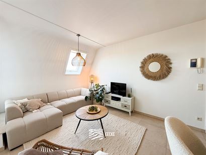 Réf. Seapot 70-0304 - Appartement avec chambre, prêt à emménager - Situé au troisième étage, à deux pas du Parc Maritime - Entrée - Débarras...