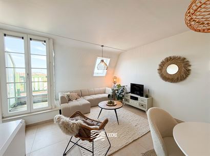 Réf. Seapot 70-0304 - Appartement avec chambre, prêt à emménager - Situé au troisième étage, à deux pas du Parc Maritime - Entrée - Débarras...