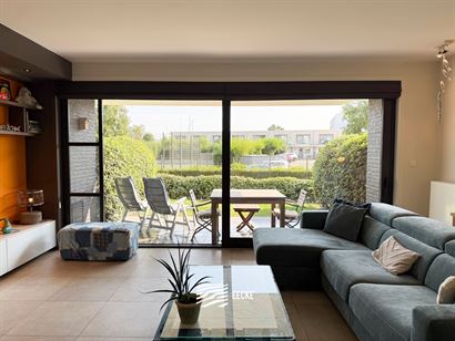 Res. Jan Turpin - Modern instapklaar appartement met slaapkamer én slaaphoek - Gelegen op de gelijkvoerse verdieping, uitgevend op de Dienstweg Haven...