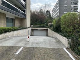 Parking/Garagebox te 2600 BERCHEM (België) - Prijs 
