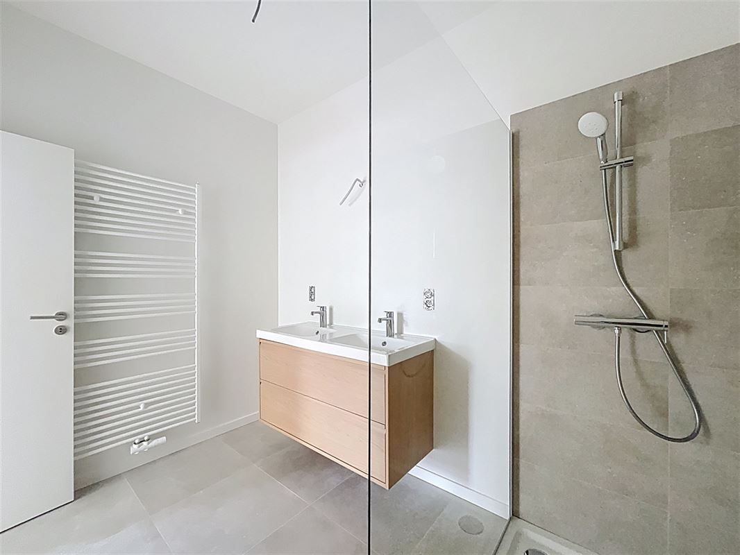 Image 9 : Appartement à 5000 NAMUR (Belgique) - Prix 240.000 €
