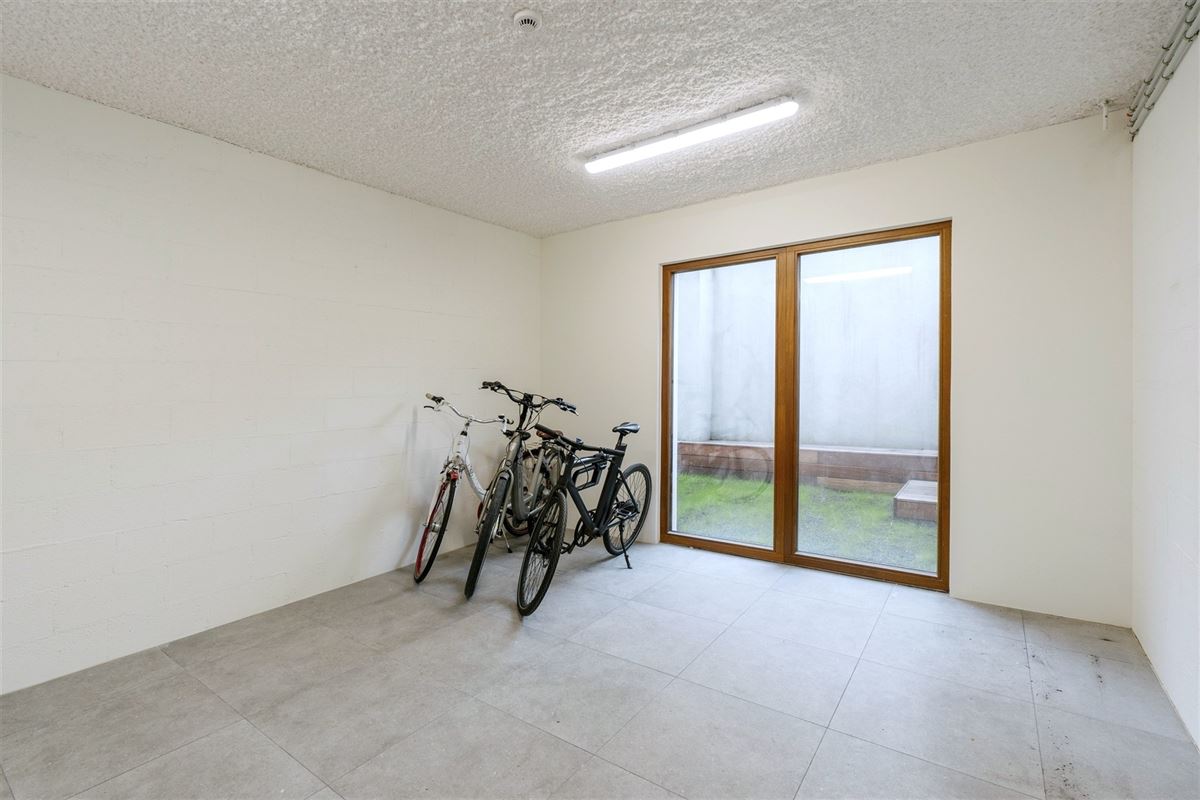 Image 29 : Duplex à 1050 Ixelles (Belgique) - Prix 725.000 &euro;