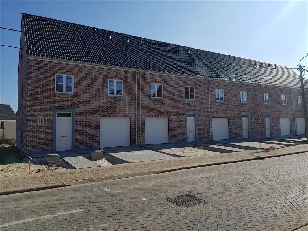 Nieuwbouw :  5 nieuwbouw woningen te huur te HEIST-OP-DEN-BERG (2220) - Prijs 