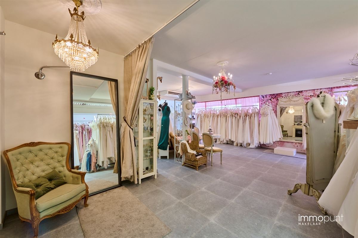 Foto 2 : Handelspand met woonst te 3930 HAMONT (België) - Prijs € 599.950