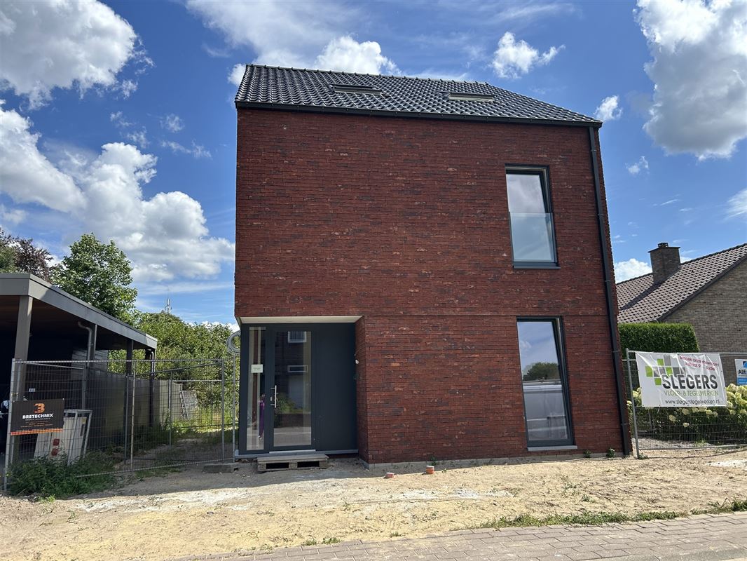 Foto 1 : Appartement te 3930 HAMONT (België) - Prijs € 1.350