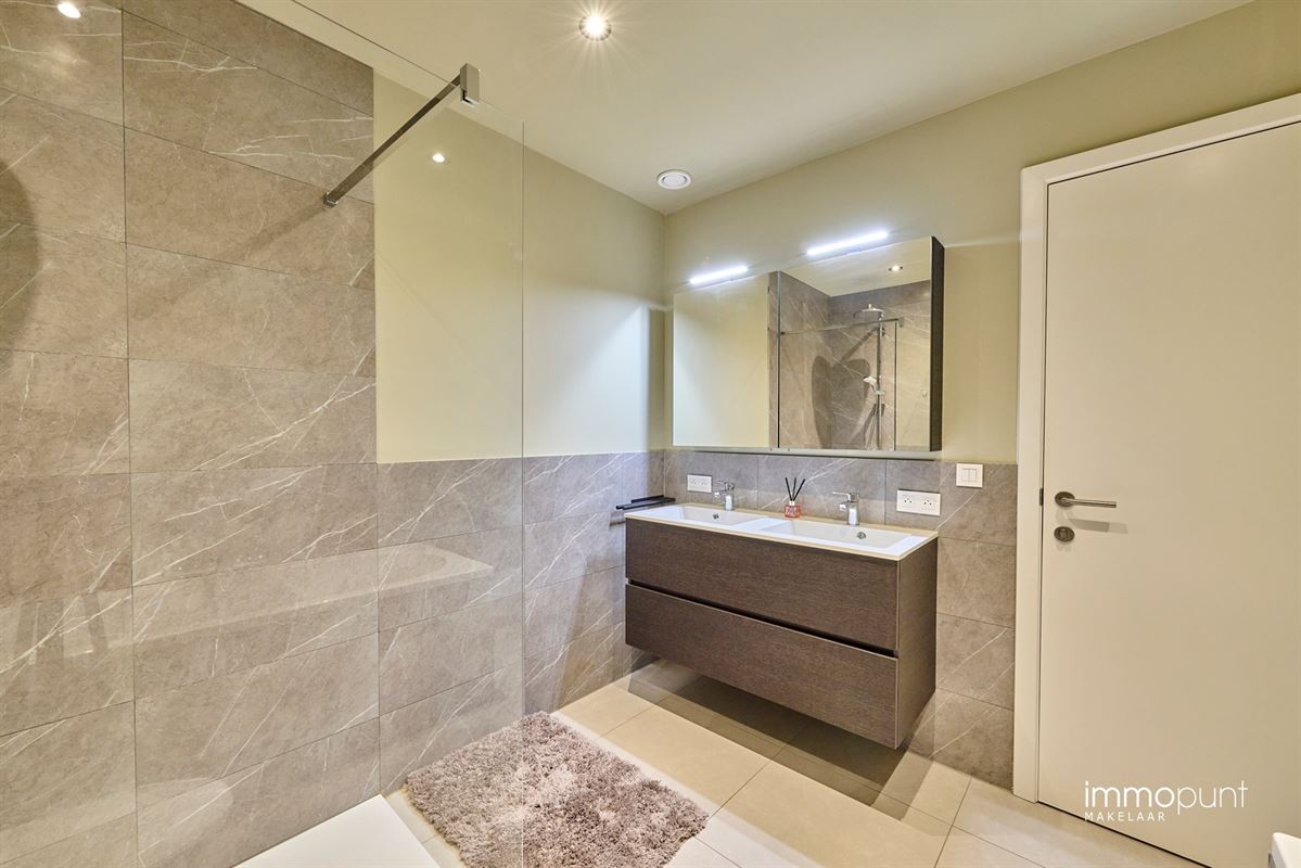 Foto 11 : Woning te 3930 HAMONT (België) - Prijs &euro; 435.000
