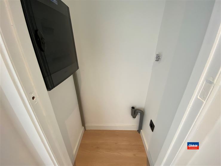 Foto 14 : Dak appartement te 2660 HOBOKEN (België) - Prijs € 650