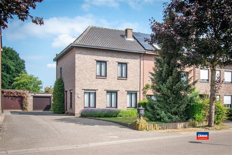 Huis te 2520 BROECHEM (België) - Prijs € 399.000