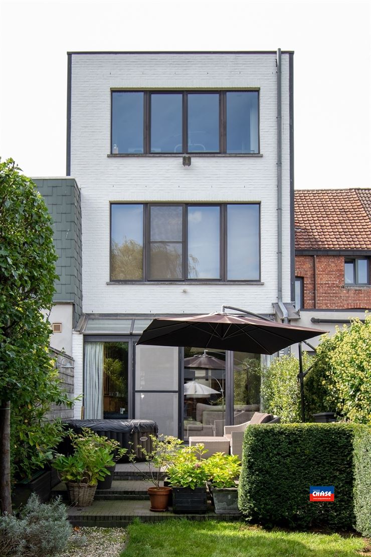 Foto 23 : Huis te 2660 HOBOKEN (België) - Prijs € 575.000