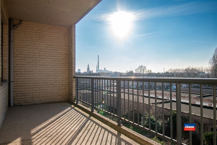 Foto 11 : Appartement te 2660 HOBOKEN (België) - Prijs € 265.000