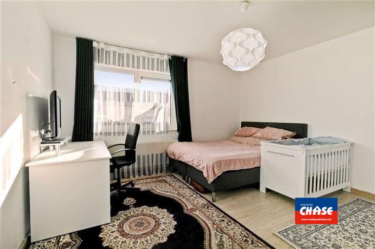 Foto 12 : Appartement te 2660 HOBOKEN (België) - Prijs € 235.000
