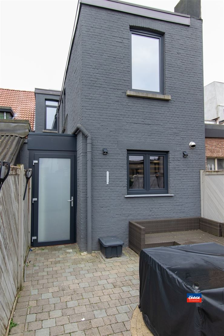 Foto 10 : Huis te 2660 HOBOKEN (België) - Prijs € 299.000