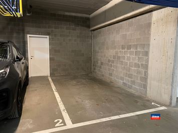 Foto 5 : Autostaanplaats te 2660 HOBOKEN (België) - Prijs € 27.500