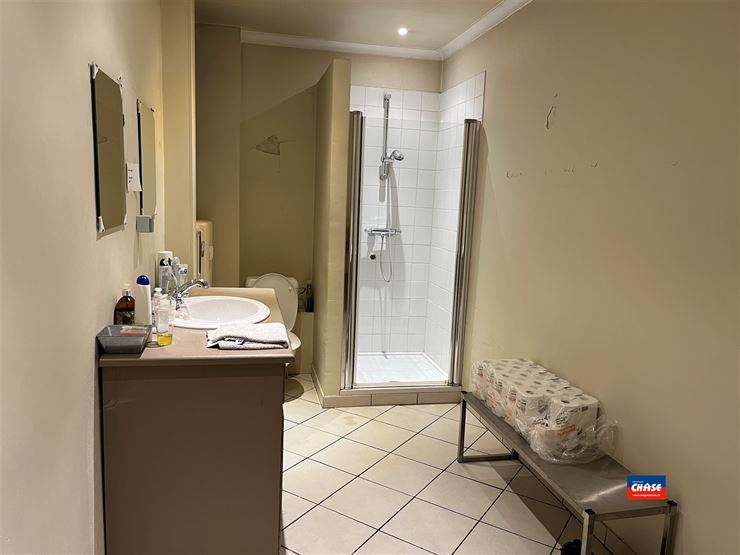 Foto 11 : Handelsfonds over te nemen te 2018 ANTWERPEN (België) - Prijs € 49.000