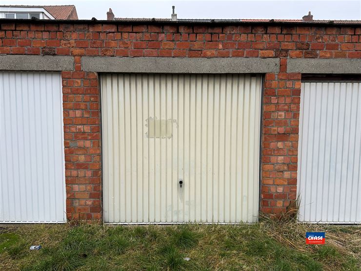 Foto 1 : Garage box te 2660 HOBOKEN (België) - Prijs € 22.000