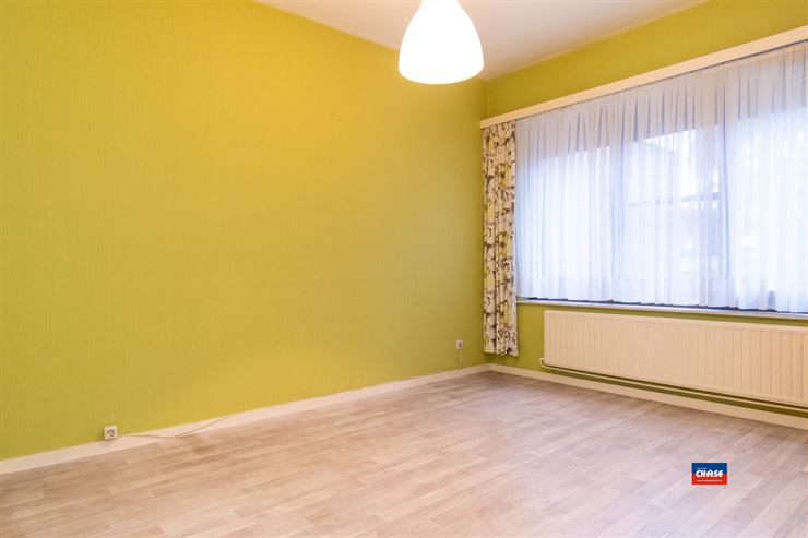 Foto 11 : Huis te 2660 HOBOKEN (België) - Prijs € 325.000