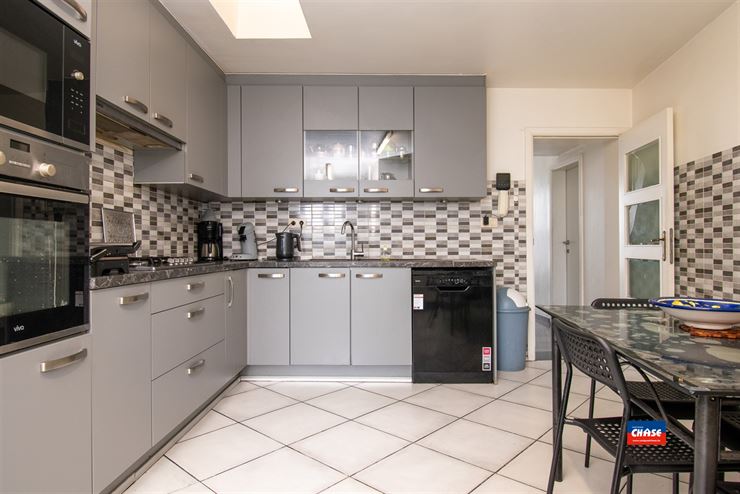 Foto 6 : Rijwoning te 2660 HOBOKEN (België) - Prijs € 259.900
