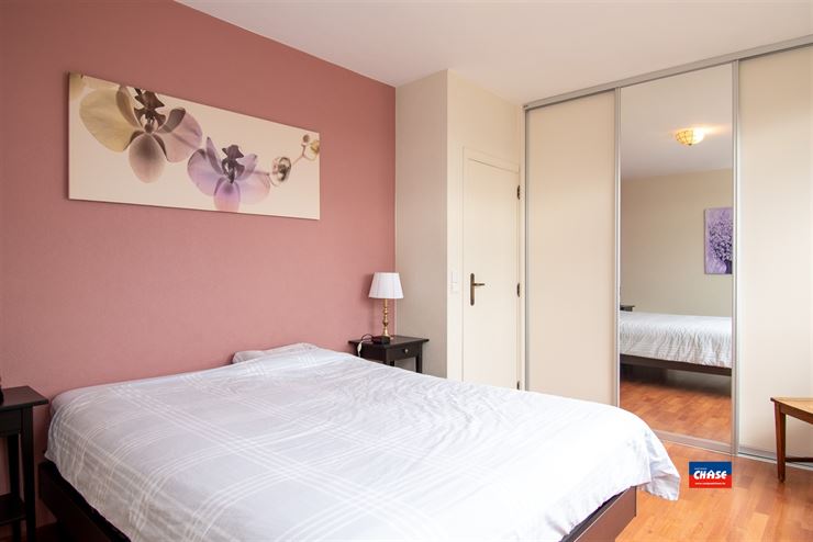 Foto 12 : Dak appartement te 2660 HOBOKEN (België) - Prijs € 285.000