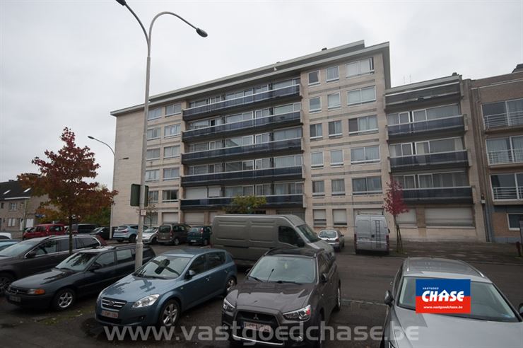 Foto 4 : Garage box te 2660 HOBOKEN (België) - Prijs € 24.000