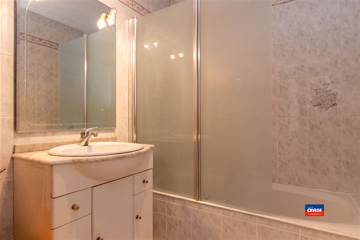 Foto 9 : Appartement te 2660 HOBOKEN (België) - Prijs € 185.000