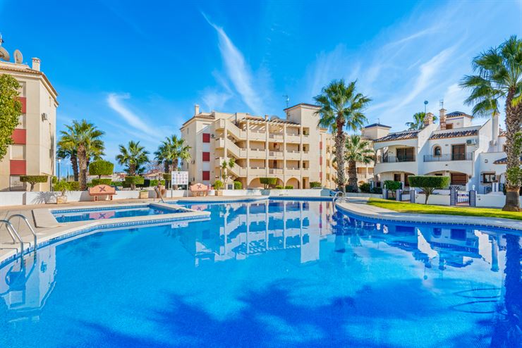 Nieuwbouw :  te Playa Flamenca () - Prijs 
