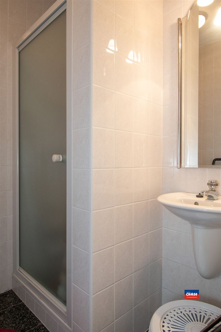 Foto 18 : Appartement te 2600 BERCHEM (België) - Prijs € 350.000