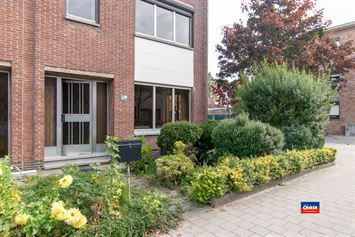 Foto 15 : Half open bebouwing te 2660 HOBOKEN (België) - Prijs € 325.000