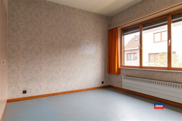 Foto 12 : Half open bebouwing te 2660 HOBOKEN (België) - Prijs € 325.000