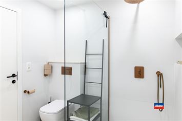 Foto 9 : Duplex te 2100 DEURNE (België) - Prijs € 369.000
